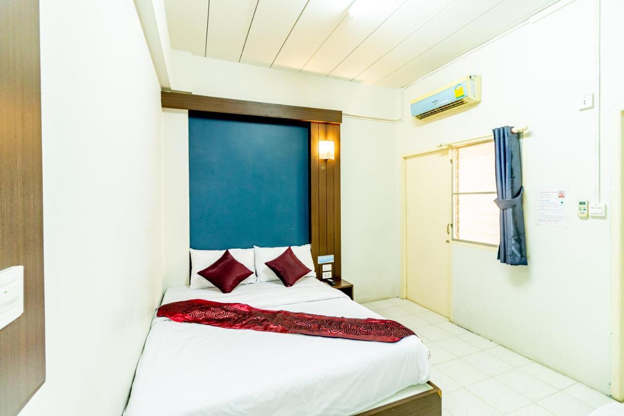 Riski Bangkok-noi - Wasit Aparthotel