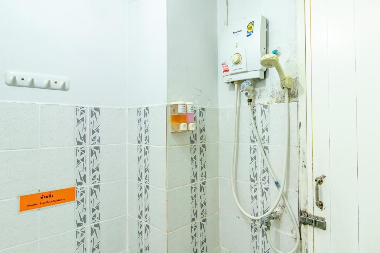 Riski Bangkok-noi - Wasit Aparthotel Bangkok
