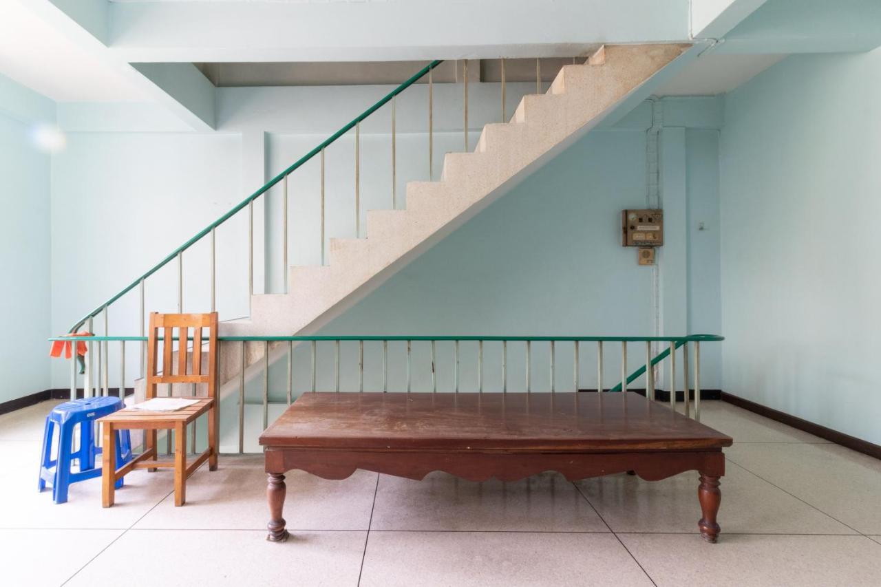 7 Holder Guest house