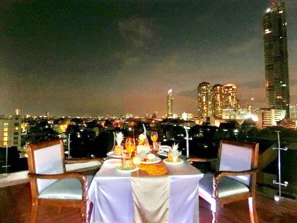 Miloft Sathorn - Sha Certified