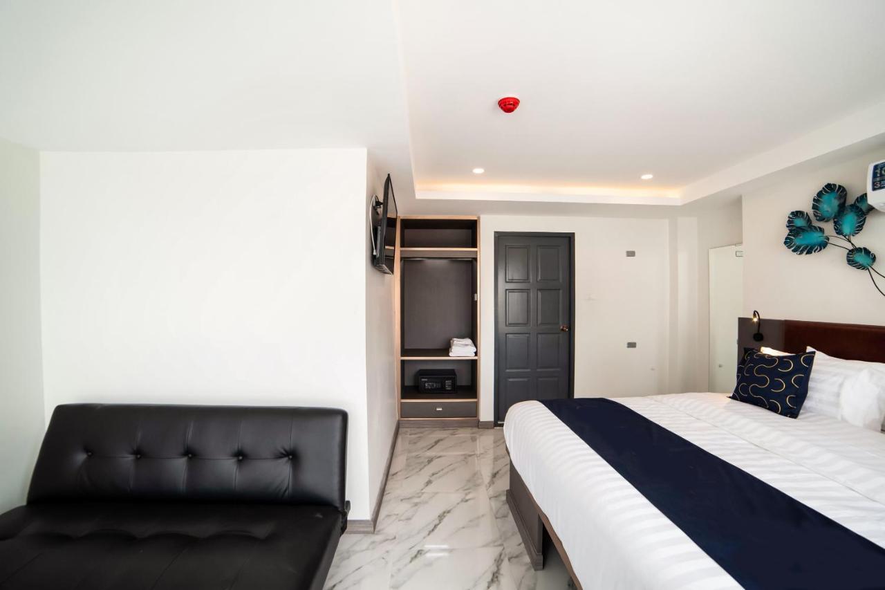 Hotel Roomquest Sukhumvit36 Bts Thonglor Bangkok