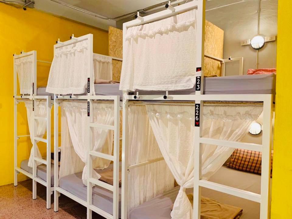 Hostel Adventure Bangkok